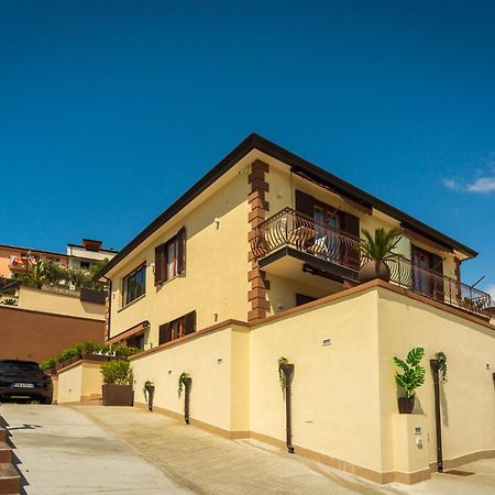 Casa Vacanze - Residence Villa Don Salvatore 아그로폴리 외부 사진